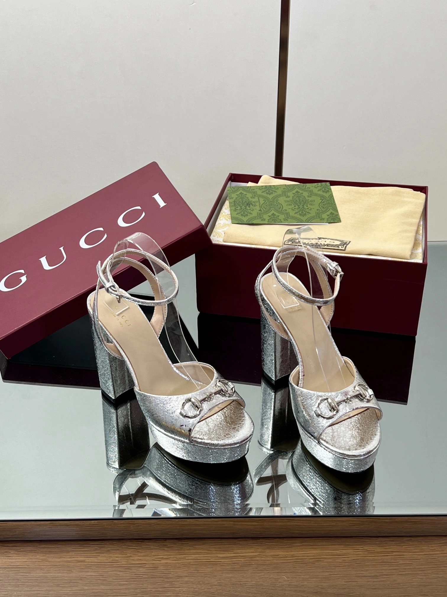 COCO-- 6u33i 8795224 DKT00 8106 Heel height：11.5cm Waterproof：3cm item:E-X362I1035